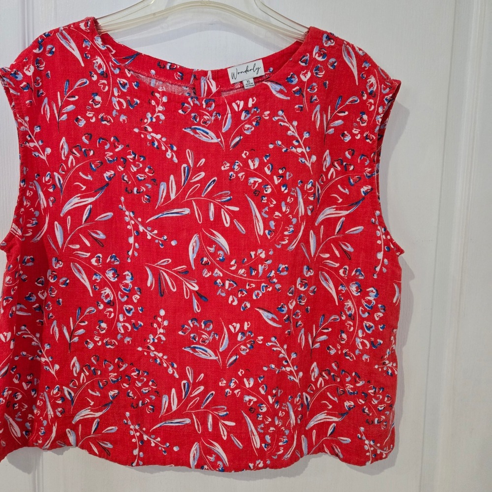 Wonderly Floral Sleeveless Top Womens XL Red Button Back cottage core l
